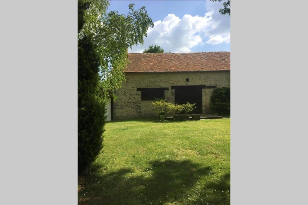 Gite De La Grange Ruille-en-Champagne Luaran gambar
